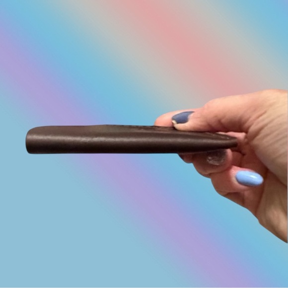 🦄 Portland Leather Minimalist Wallet in Grizzly! - Picture 2 of 4